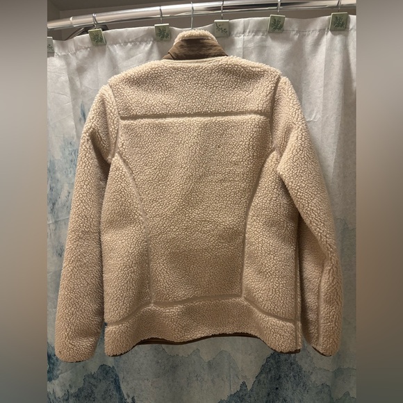 Patagonia Classic Retro-X Fleece Jacket - Picture 2 of 4